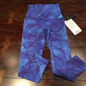 Lululemon High Rise Wunder Under Crop Size 2